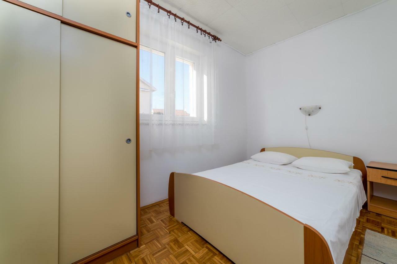Apartments Jakovcev Бетина Экстерьер фото